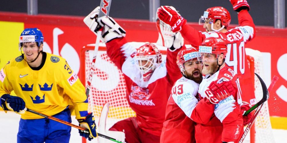 Danmark lagde stærkt ud med en overraskende 4 - 3 sejr over Sverige. Billede: Simon Hastegård / Bildbyrån